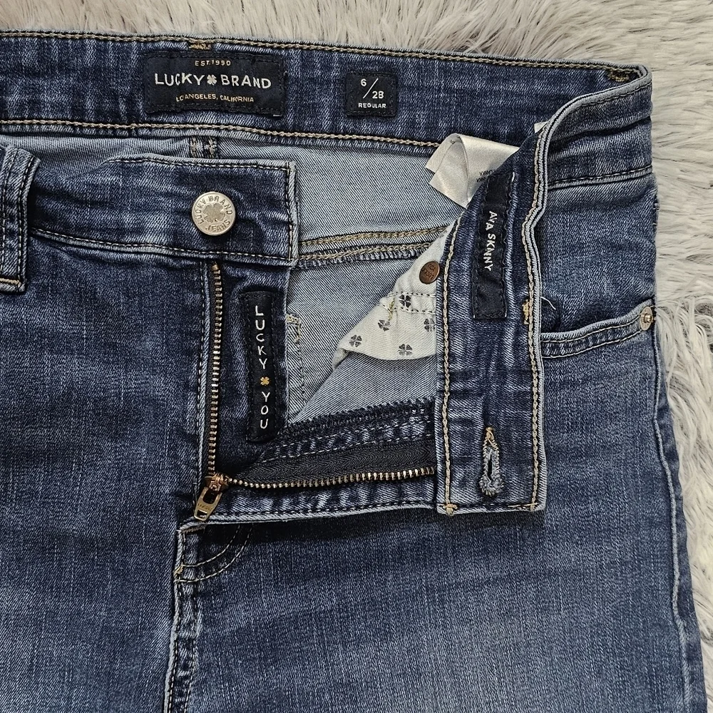 LUCKY BRAND | AVA SKINNY MID-RISE JEGGINGS \\ SIZE 6 WOMENS